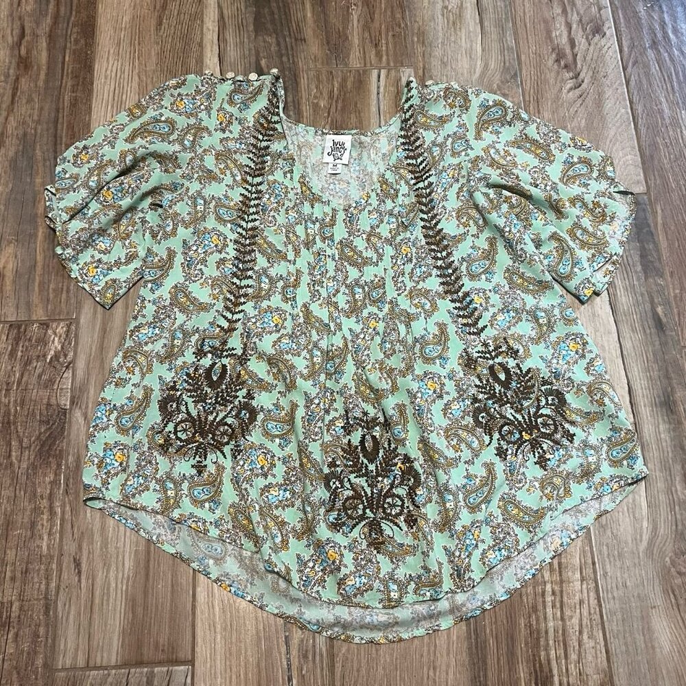 Ivy Jane Embroidered Top